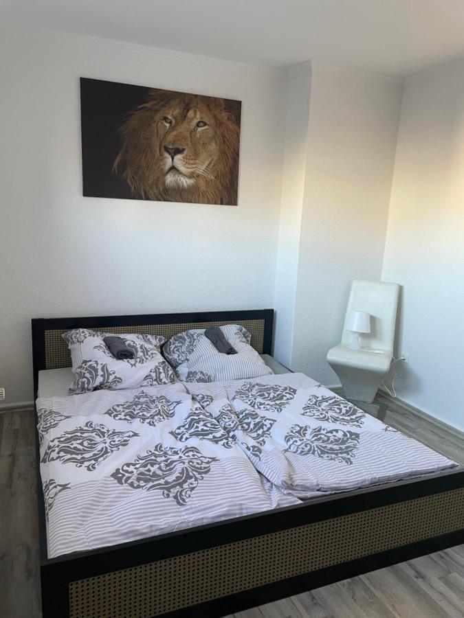 Schoene Zentrale Zimmer In Wilhelmshaven Daire Dış mekan fotoğraf